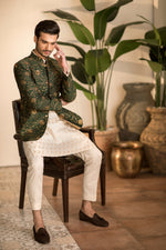 Load image into Gallery viewer, Prince Coat- Green 001
